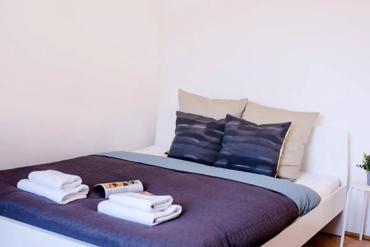 Apartment Ultra Central - Ac - Comfy Home Budapest