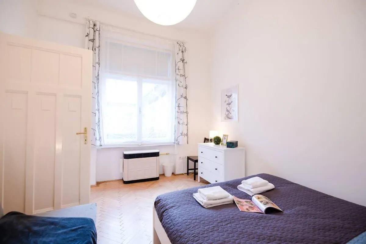 Apartment Ultra Central - Ac - Comfy Home Budapest Hungary
