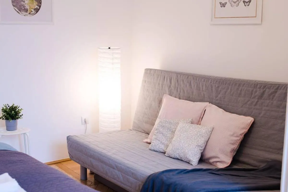 Ultra Central - Ac - Comfy Home Budapest Apartment