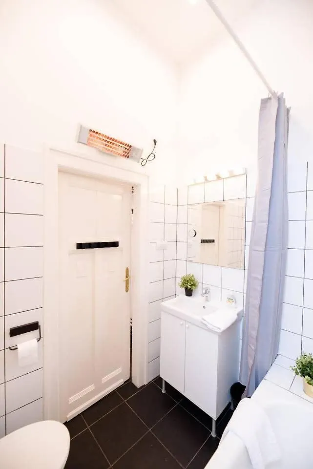 Apartment Ultra Central - Ac - Comfy Home Budapest Hungary