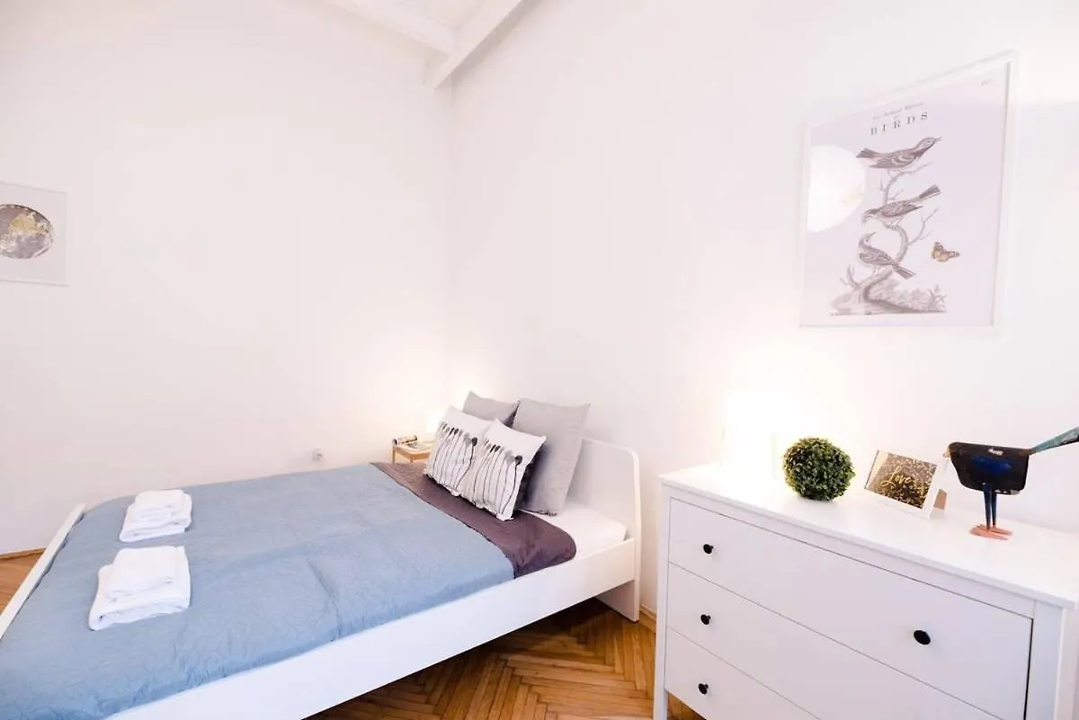 Ultra Central - Ac - Comfy Home Budapest