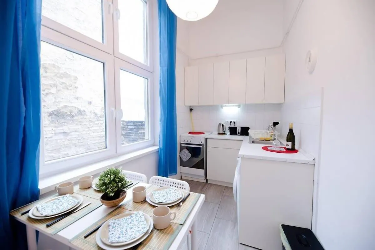 Ultra Central - Ac - Comfy Home 부다페스트 0*,  헝가리